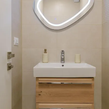 Sajn With Private Pool Διαμέρισμα